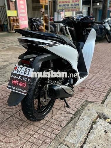 Honda SH Nam 125cc Phanh CBS 2023 Trắng đen
