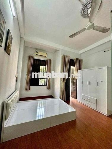 🔰CHO THUÊ NHÀ MỚI FULL NỘI THẤT HẺM 1358 QUANG TRUNG