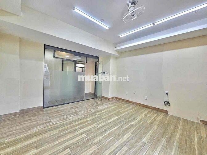 CHÍNH CHỦ CHO THUÊ VĂN PHÒNG LÀM VIỆC TẠI 130 ĐỐNG ĐA