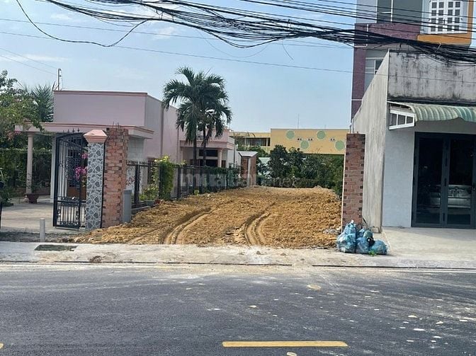 cho thuê đất mặt tiền TL822, ngay ngã 4, chợ Tân Mỹ, xã Hậu Nghĩa