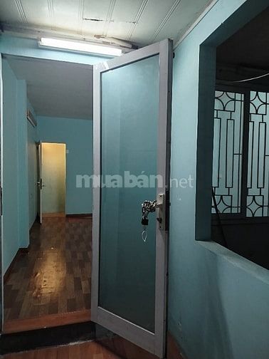 Cho thuê nhà mặt phố Hoàng Hoa Thám Hà Nội 