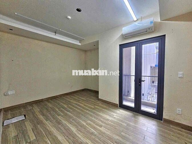 CHÍNH CHỦ CHO THUÊ VĂN PHÒNG LÀM VIỆC TẠI 130 ĐỐNG ĐA