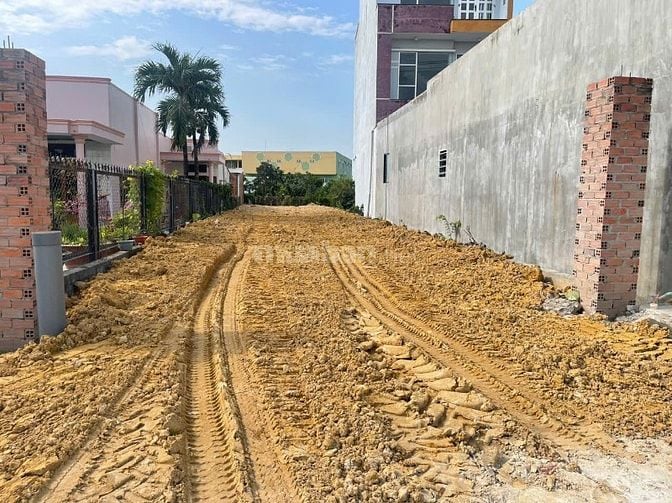 cho thuê đất mặt tiền TL822, ngay ngã 4, chợ Tân Mỹ, xã Hậu Nghĩa
