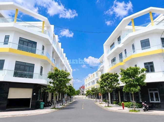 Nhà phố Bcons City Life tại phường Tân Uyên, Bình Dương  