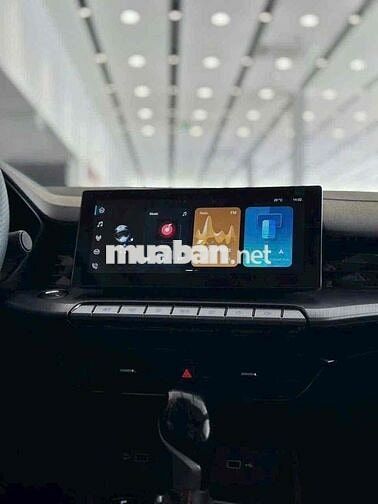 MG5 Luxury mới 100% màu Vàng