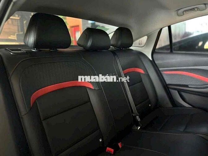 MG5 Luxury mới 100% màu Vàng