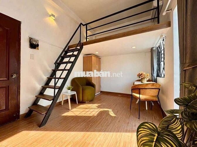 TRỐNG SẴN 1PN DUPLEX BAN CÔNG GẦN UEH-B , ĐẠI HỌC Y DƯỢC