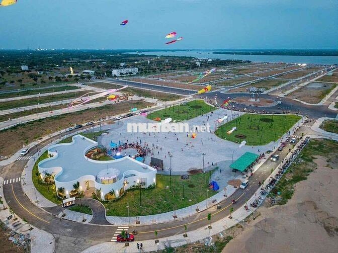 Đất nền sổ đỏ ven sông khu Nam Sài Gòn trả trước 600 triệu