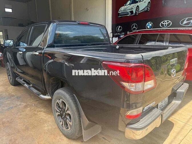Mazda BT50 2016 Tự động Đen 5 chỗ