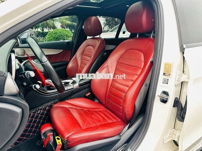Mercedes C300 AMG 2017 Trắng 80000 miles