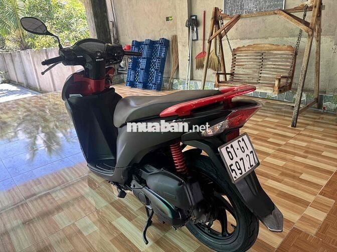 16 tr Honda Vision 2017 Đen nhám xe zin đẹp xe Bd