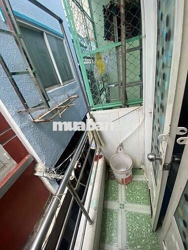 9 chủ - Nhà 1 trệt, 1 lầu - Nhà hẻm yên tỉnh, ngay chợ vạn nguyên