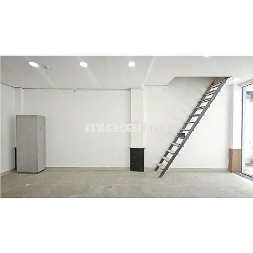 Mặt bằng kinh doanh đường Gò Dầu, lề rộng rãi, cửa kính, KD đa ngành