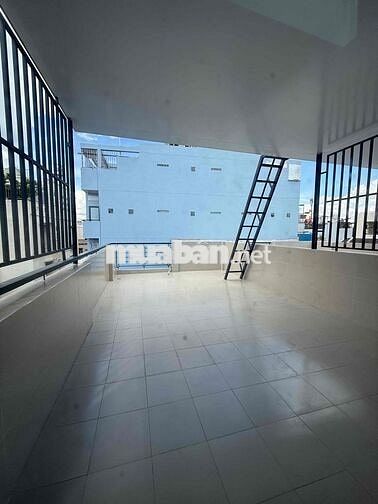 nhà thuê Nguyễn trọng trí an lạc a bình Tân DT259,2m giá 15tr