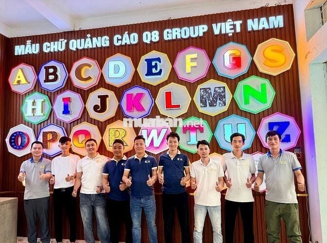 5 Thợ Phụ - 5 Lao Động Phổ Thông Công Ty Quảng Cáo