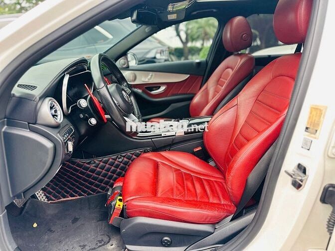 Mercedes C300 AMG 2017 Trắng 80000 miles
