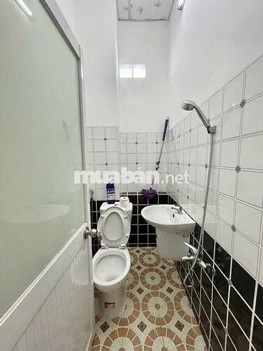 CHO THUÊ NHÀ TRỆT 2 LẦU HẺM 112 ĐƯỜNG NGUYỄN THỊ MINH KHAI