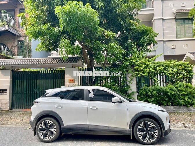 VinFast VF6 Plus 2025 Trắng 5000 km