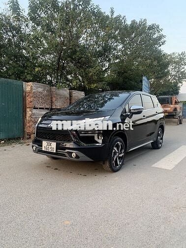 Mitsubishi Xpander 2023 Đen 15000 km