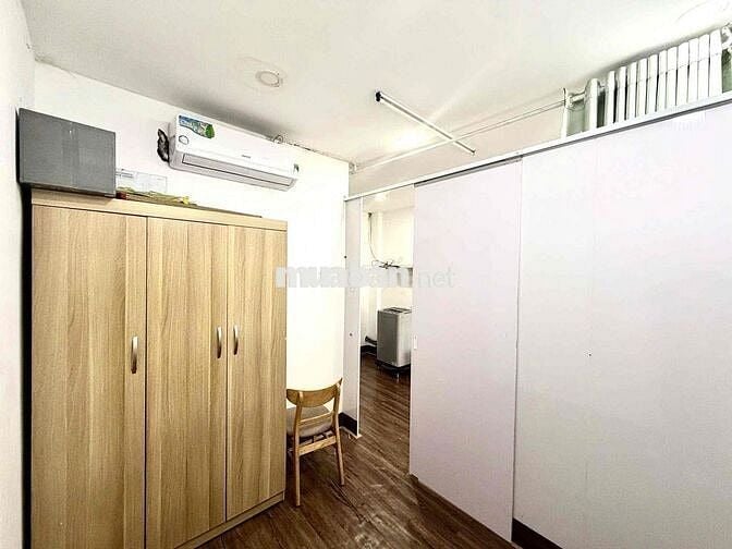 Cho Thuê Căn Hộ 2PN Bancol Máy Giặt Riêng 4ng4xe Rộng 50m2 Ngay Bờ Kè