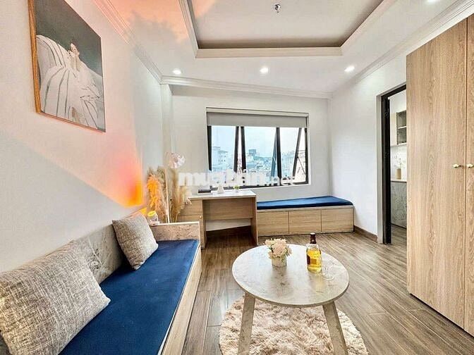 Căn Hộ 1PN Tách Bếp - Cửa Sổ View City - Gần ĐH Hutech, Uef, GTVT, HIU