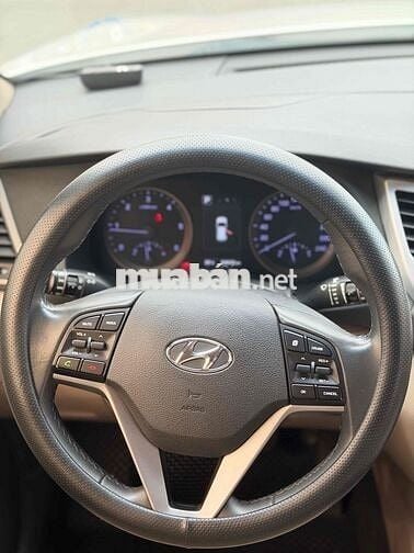 Hyundai Tucson 2017 Dầu Trắng