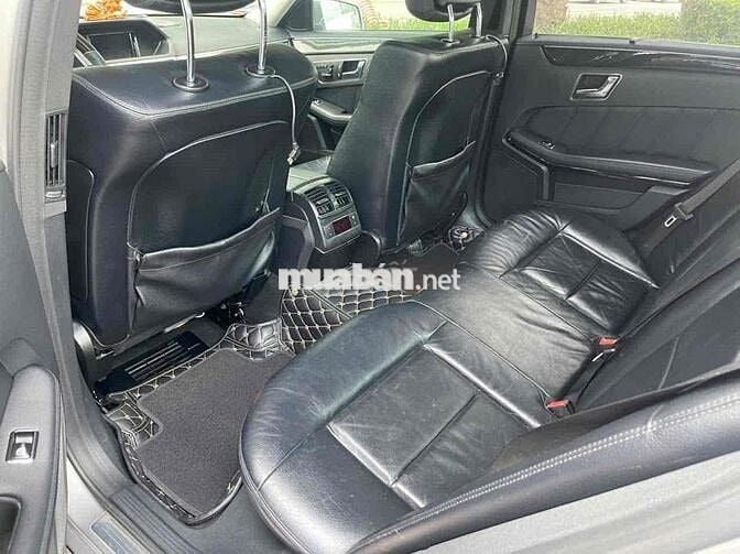 Mercedes-Benz E250 2010 Bạc