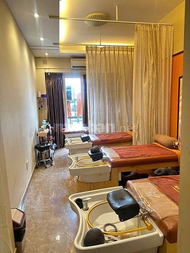 Bán nhà 6 tầng - hẻm xe hơi - Q3 Nguyễn Đình Chiểu - Gía 13,5 tỷ