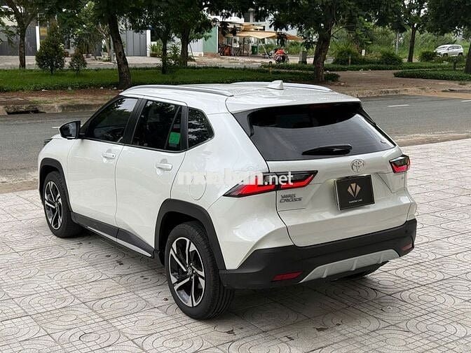 Toyota Yaris Cross cực lướt chỉ mới 5000km
