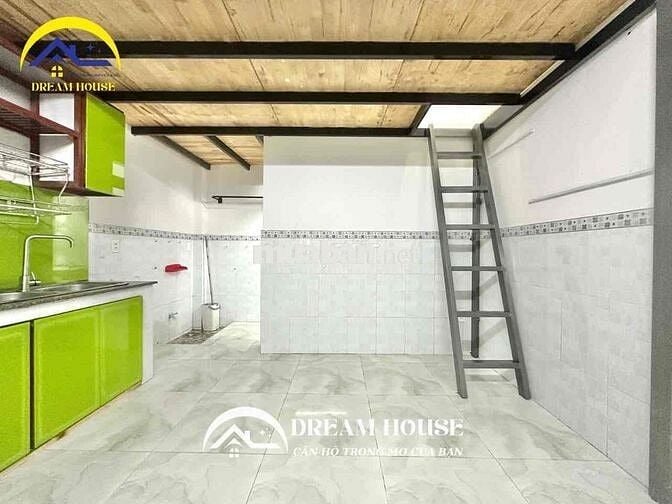 CHO THUÊ PHÒNG TRỌ DƯỚI ĐẤT CỬA SỔ TRỜI CÓ GÁC THOÁNG MÁT GẦN CHỢ