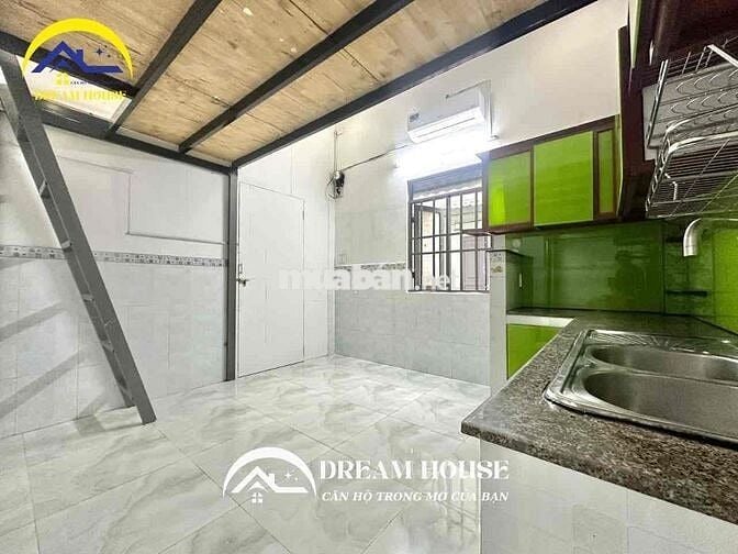 CHO THUÊ PHÒNG TRỌ DƯỚI ĐẤT CỬA SỔ TRỜI CÓ GÁC THOÁNG MÁT GẦN CHỢ