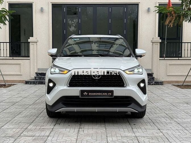 Toyota Yaris Cross cực lướt chỉ mới 5000km