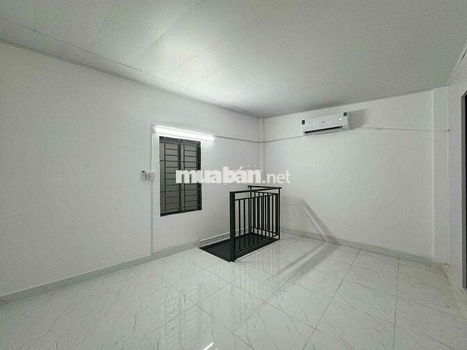 Cho Thuê Nguyên Căn 1 Trệt 1 Lửng | Diện Tích 50m2 | Hẻm Xe Hơi