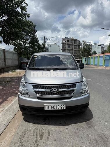 Bán Hyundai Starex 6 chỗ (Van) 2013 - Nhập Hàn - M