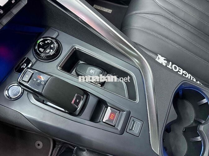Peugeot 3008 2019 Nâu 55.000km 1 chủ biển Saigon