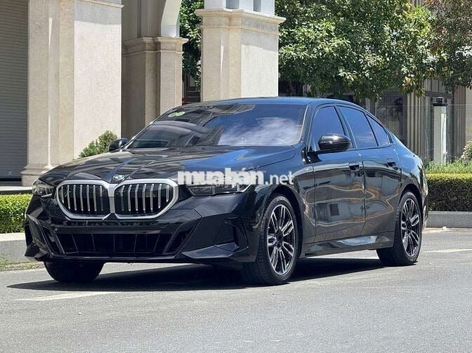BMW 530i ALL NEW 2025 Black Edition 24.900km