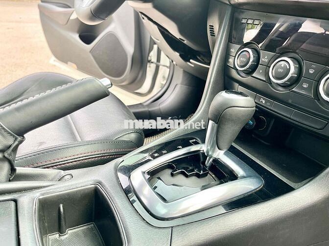 Bán xe Mazda Mazda 6 2015 biển Hà Nội, 10 vạn zin