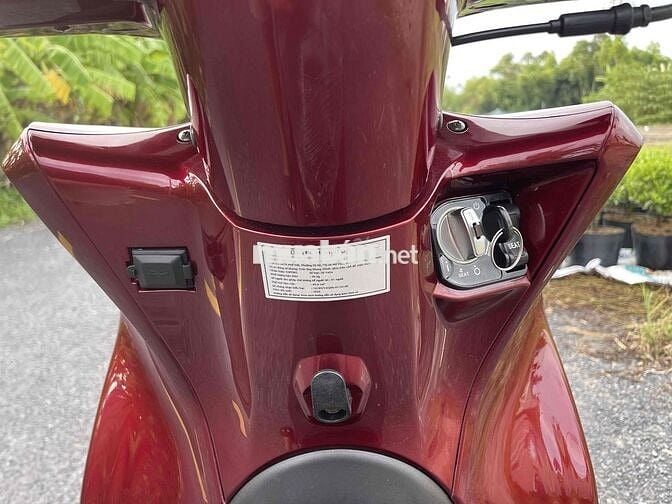 Cần Bán Xe Velia 50cc tay ga đời mới đẹp lướt