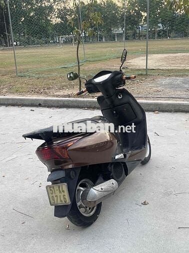 Honda Lead Nâu