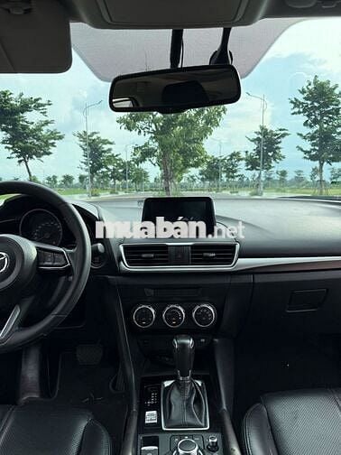 Mazda Mazda 3 2019 Sedan Đỏ