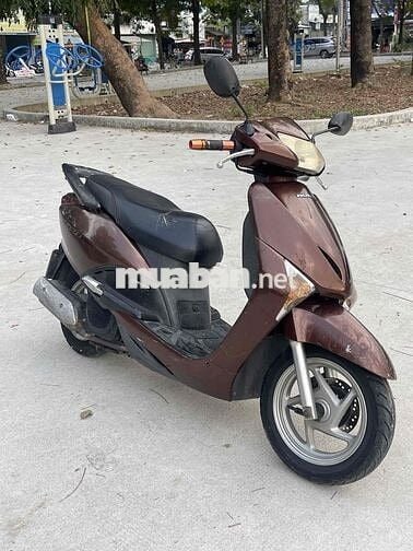 Honda Lead Nâu