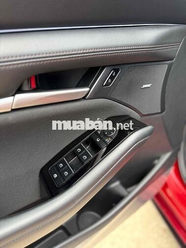 Mazda Mazda 3 2022 Đỏ 5 vạn km