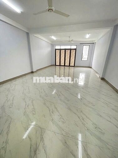 HIẾM!!! NHÀ ĐẸP THANG MÁY - Ngô Gia Tự, P.2, Q.10 – Ngang 6m mới tinh