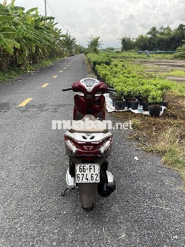 Cần Bán Lead 2018 zin chất đẹp keng