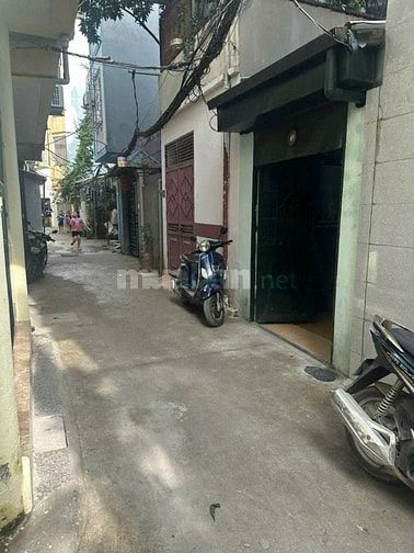CHÍNH CHỦ - Bán nhà Phố Viên, 2 mặt tiền, 7 chỗ đỗ cửa