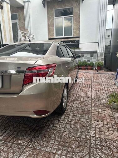 Toyota Vios 2017 Vàng cát