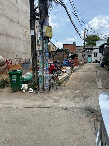 Đất Bán: 4,6ty TL ( Xã Hóc Môn )
