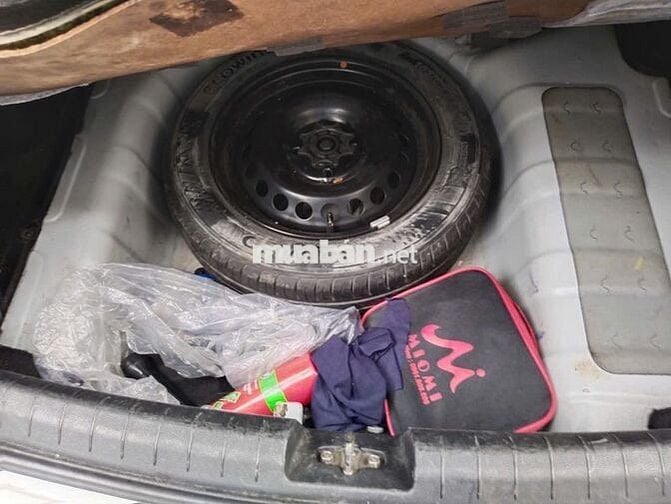 Hyundai i10 2021 Số sàn 19000 km Trắng