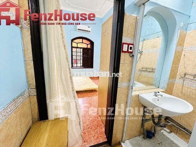 tách bếp ngay kcx tân thuận hẻm oto đầy đủ nội thất