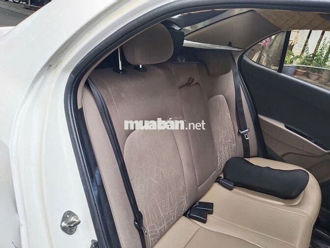 Hyundai i10 2021 Số sàn 19000 km Trắng